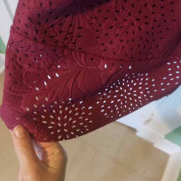 NWT Le Chateau laser cut dress - Picture 6 of 8